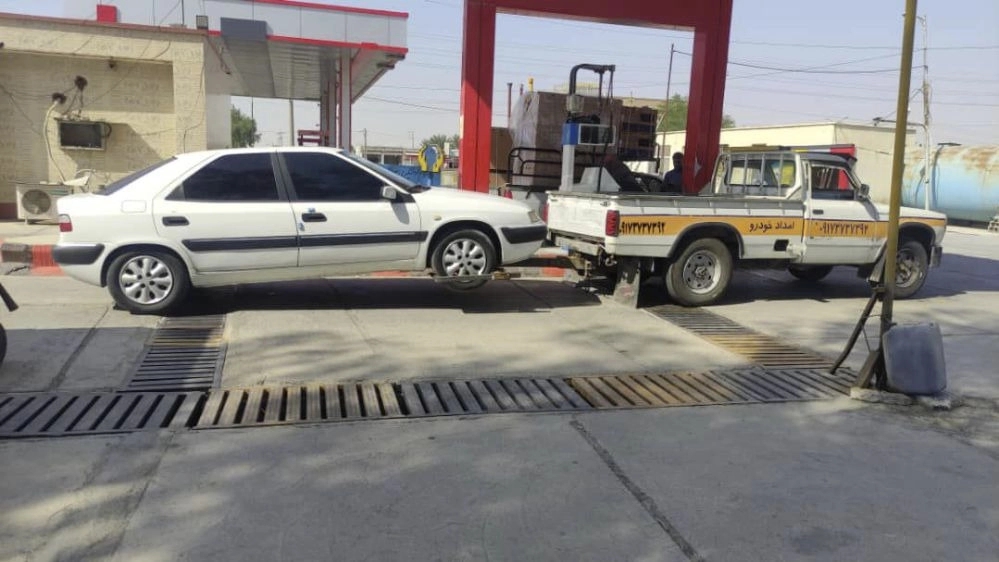 Specialized car carrier for domestic and foreign cars Specialized car carrier for domestic and foreign cars